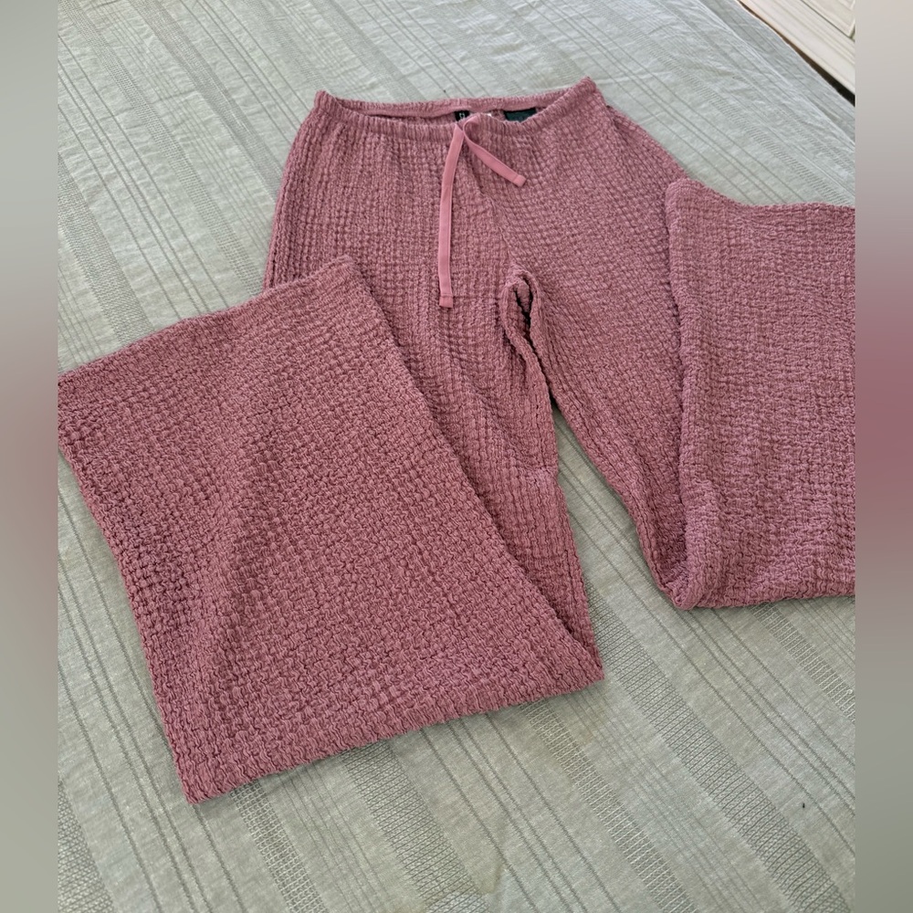 H&M Soft Pink Textured wide leg Pant
